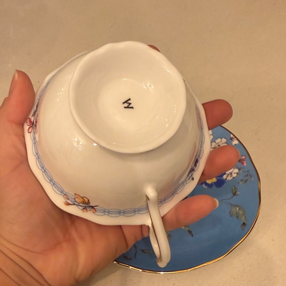 WEDGWOOD WONDERLUST APPLE BLOSSOM TEACUP & SAUCER SET NEW - Picture 8 of 9